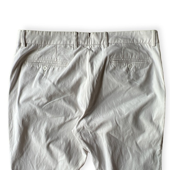 Neiman Marcus Men’s Light Beige Khaki Chino Pants, Size 38 Tall - Picture 4 of 11